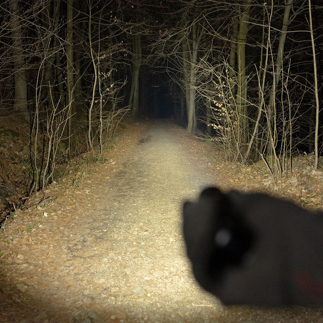 BLACK EYE X52 | 5200 Lumen Flashlight - Okae