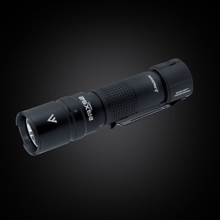 BLACK EYE X52 | 5200 Lumen Flashlight - Okae