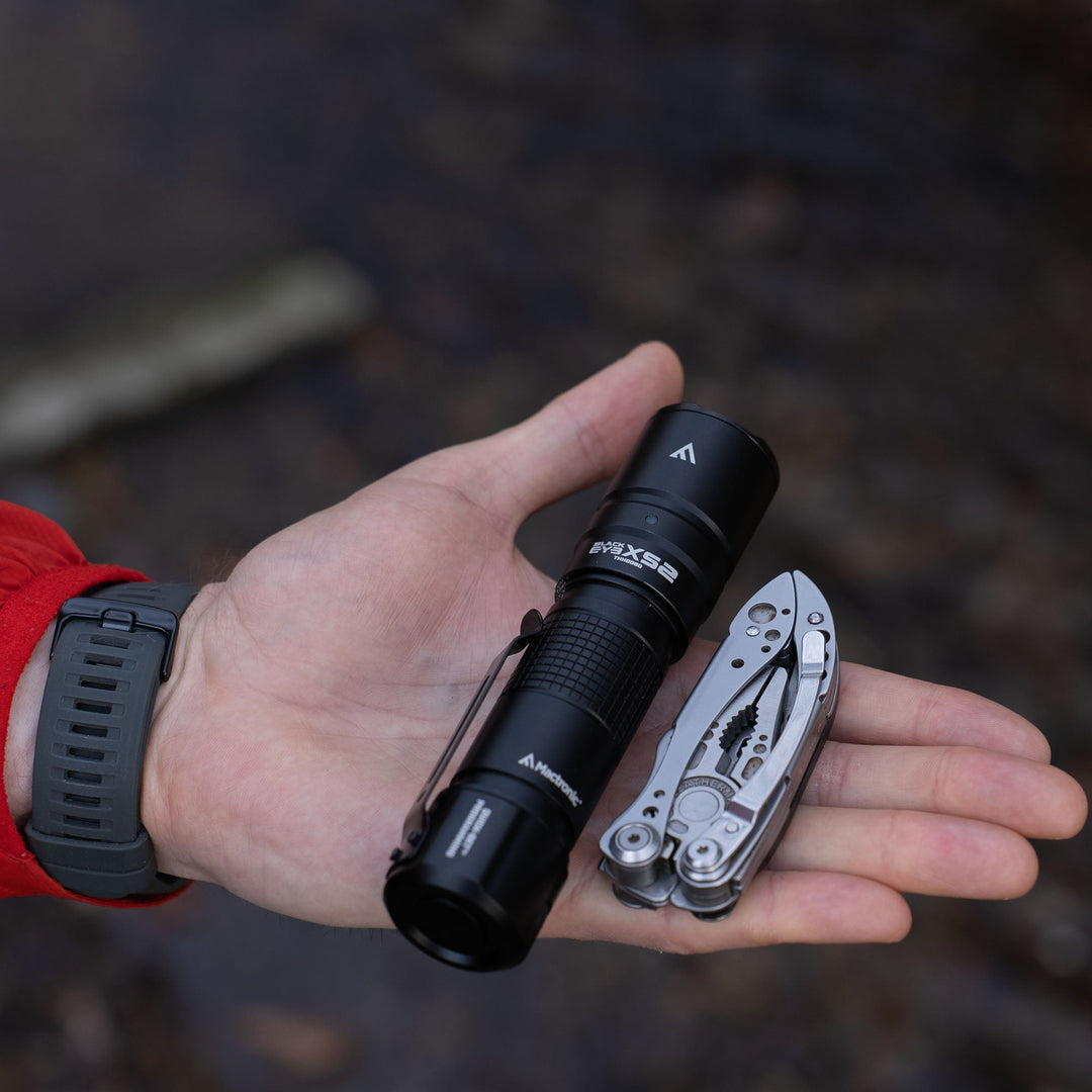 BLACK EYE X52 | 5200 Lumen Flashlight - Okae