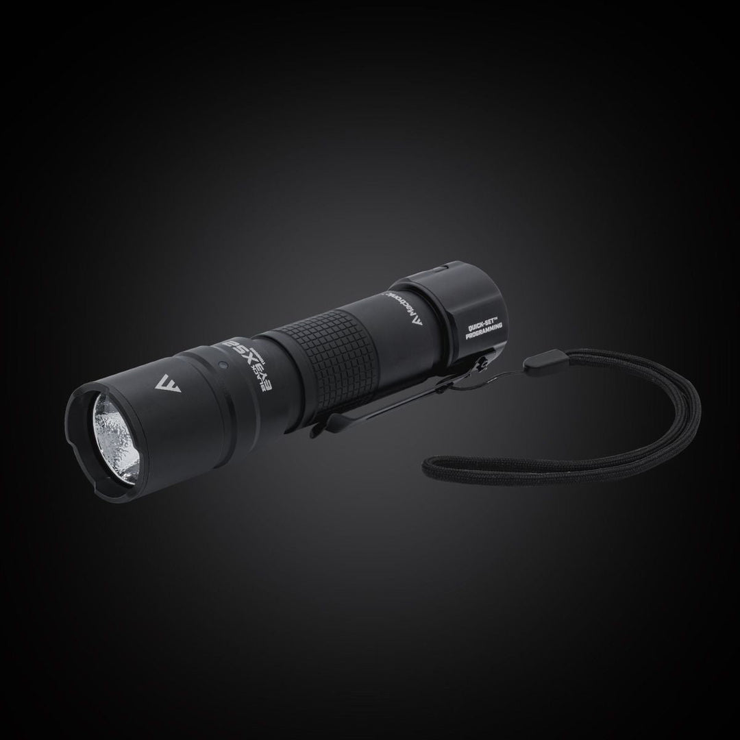 BLACK EYE X52 | 5200 Lumen Flashlight - Okae